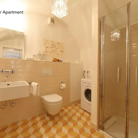 Casa Bellagio, / Апартаменты
